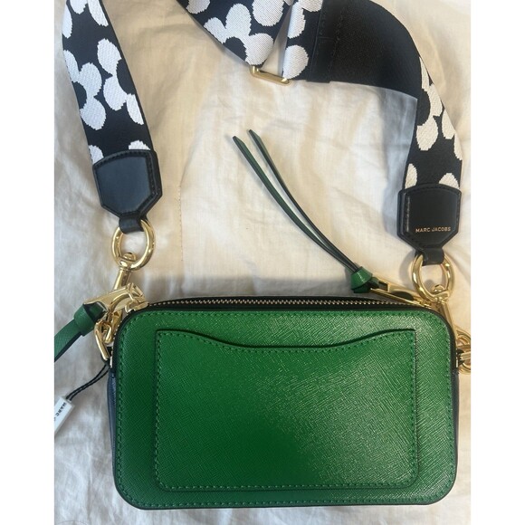 MARC JACOBS Snapshot Green Leather Camera Bag Gold Hardware new$325 - Picture 2 of 8